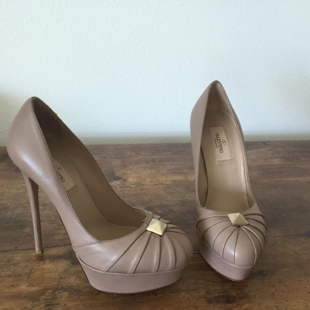 Valentino Rockstud Platform Pump Nude Napa Leather